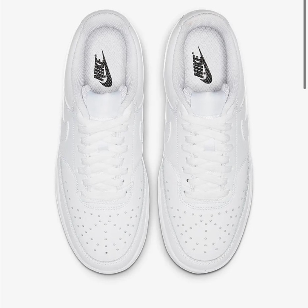 Nike court low